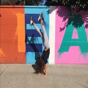 Meet your Posher, Jaya